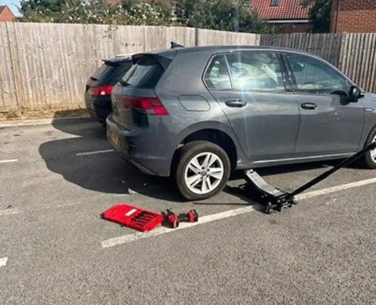 Mobile Puncture Repair London -24/7, Fast, On the Spot